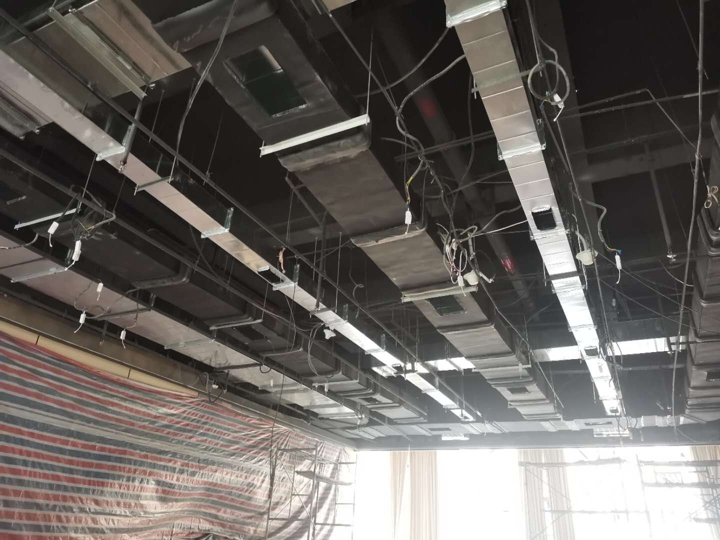 菁蓉汇暖通改造工程